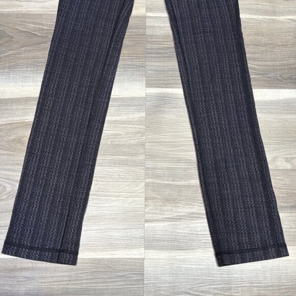 Lululemon Black Leggings with Pinstripe Pattern size 2 - Picture 3 of 10